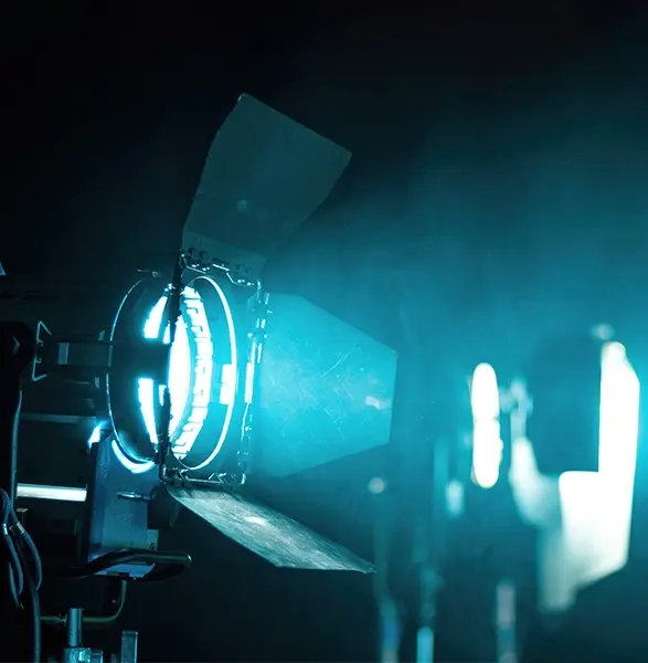 تامین تجهیزات فیلم برداری و نورپردازی